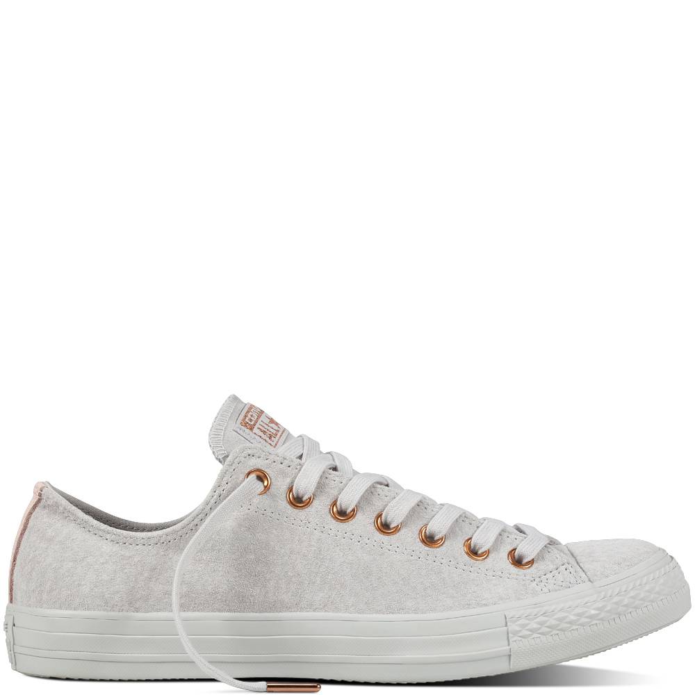 Converse-de-1e822fd851374d73e1ec59e133bb80b9-7379f