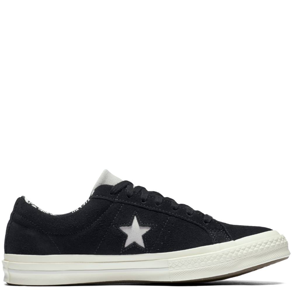 Converse-de-a81d256e400d9ccd95a930c0d1b3a55a-39f53