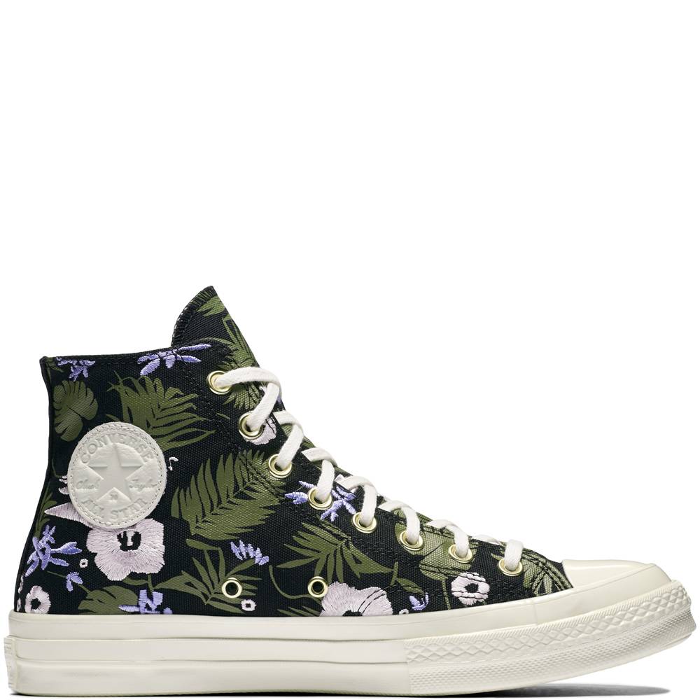 Converse-de-aeb6da9482ed42a2394b85ea873c4e53-8bd29