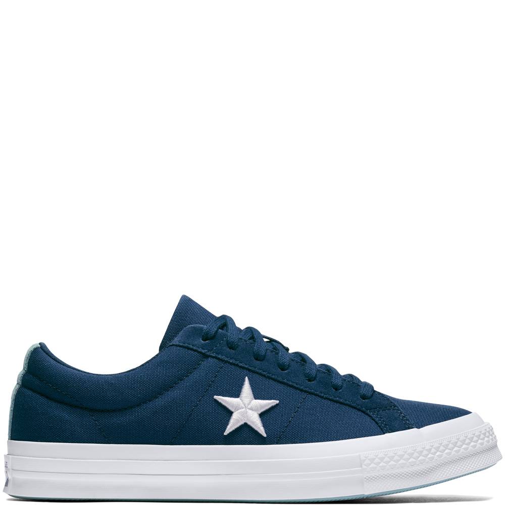 Converse-de-d044e56008d1d03ba5f3afecd77158e2-0290a