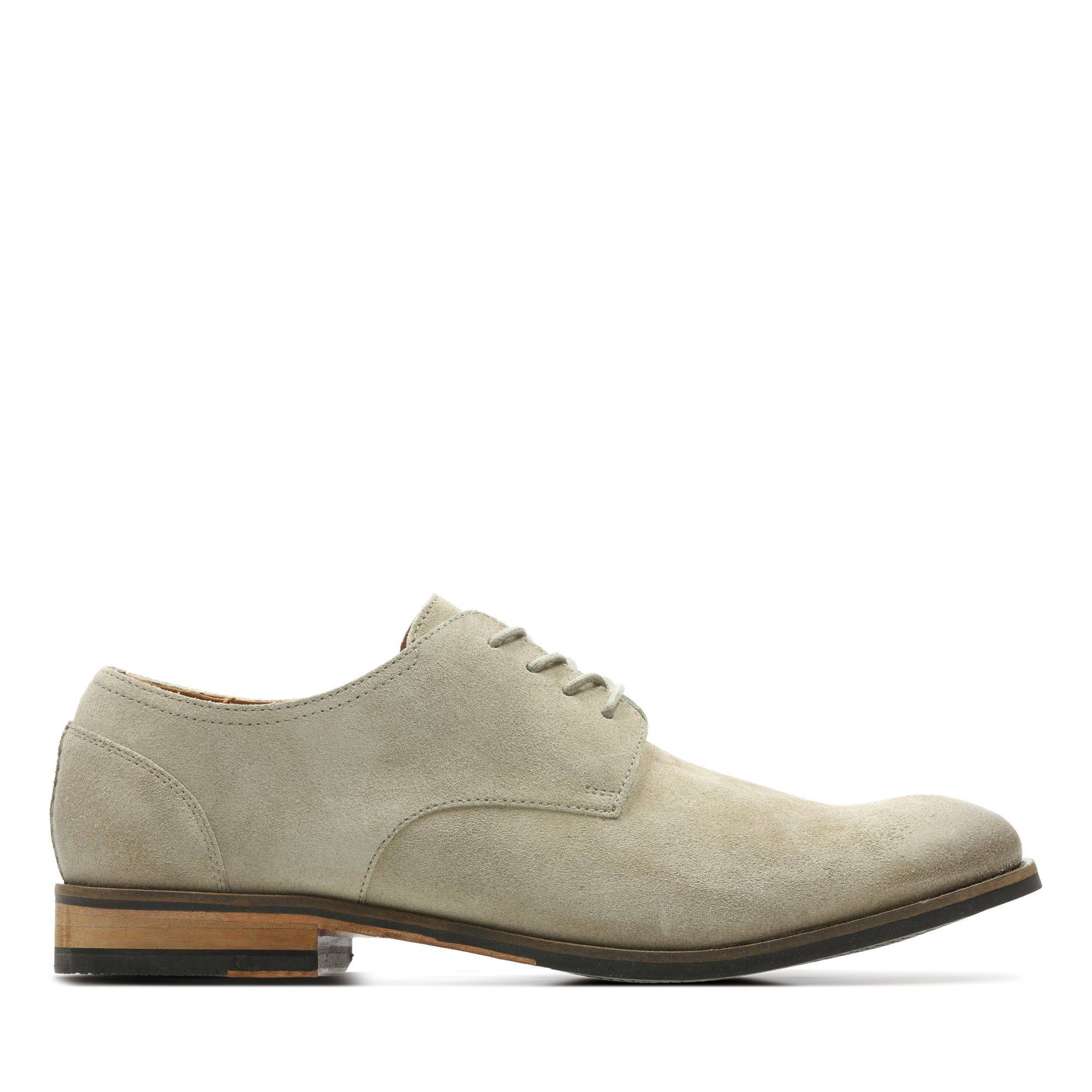 clarks-de-23407622779-541c4