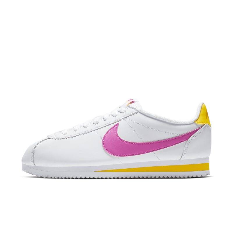 nike-de-49c64bd0140645a94cc1a195577fd4ae