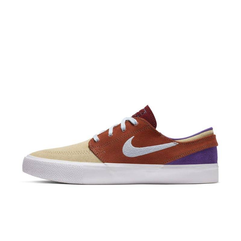 nike-de-d2898aefbca5aae536774ef18b7a6567