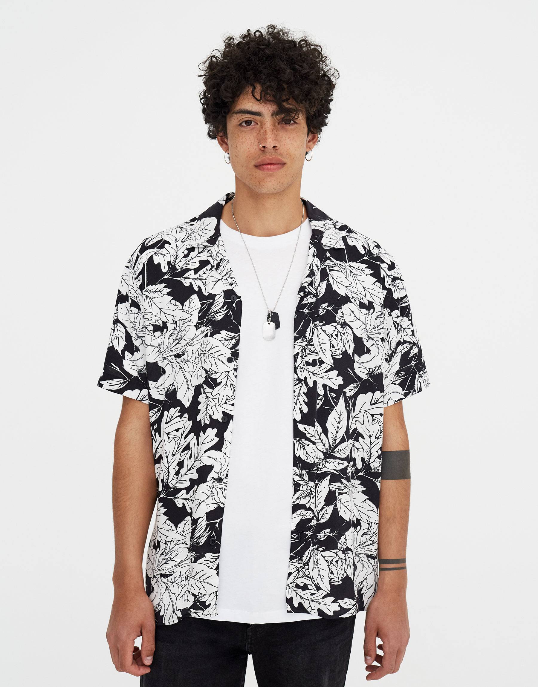 pullandbear-de-21901504791-deef0